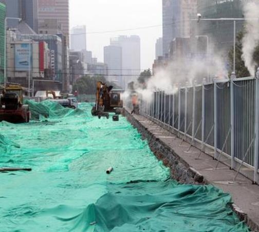 The advantages of construction site enclosure mist spray system